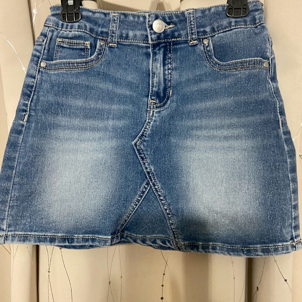 Girls 7-8 Denim Blue Skirt.